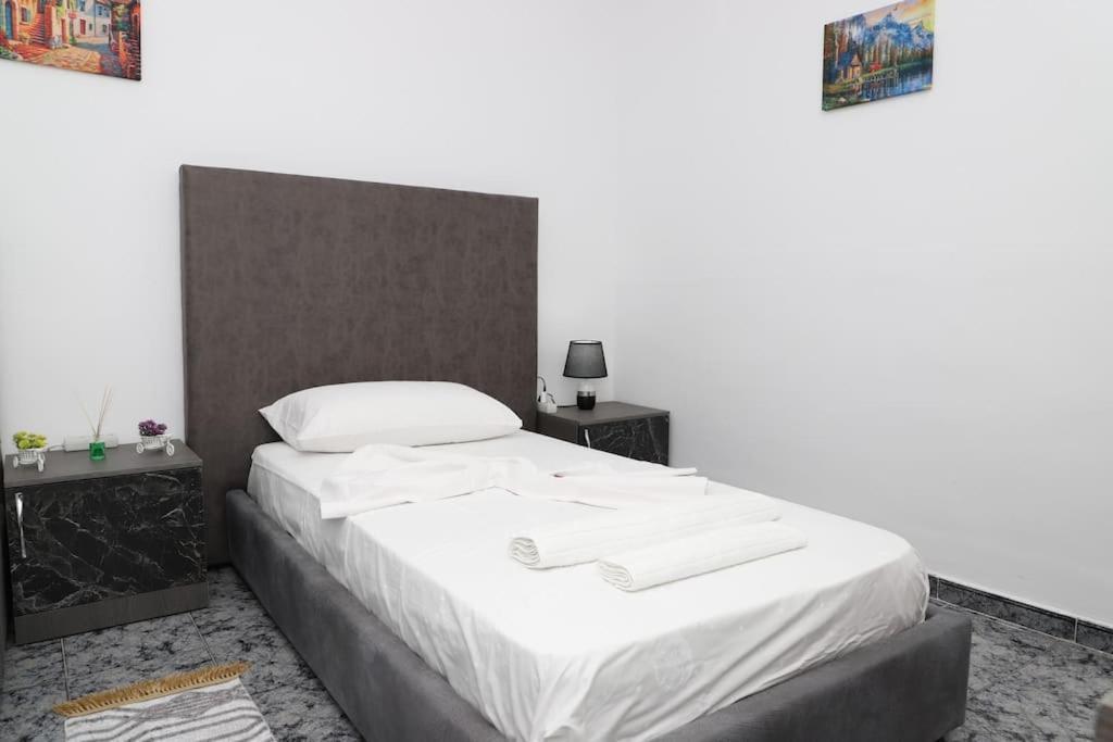 Blei & Dei Apartment Berat Bagian luar foto