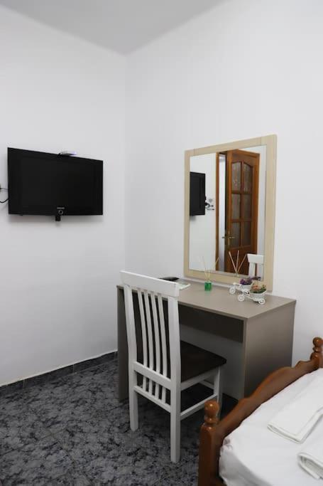 Blei & Dei Apartment Berat Bagian luar foto